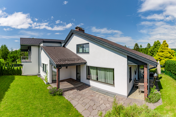 Ein- und Mehrfamilienhäuser